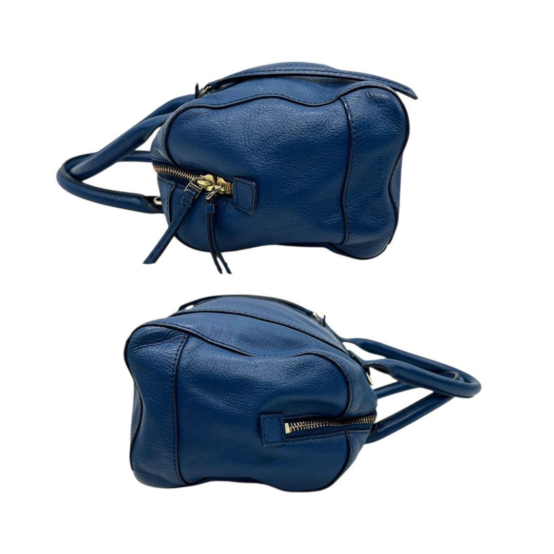 トリーバーチ ハンドバッグ 青 ロゴ 2way 斜め掛け可 レザー 本革 自立可 ショルダーバッグ トートバッグ ドーム型 ブルー ゴールド金具 ロゴプレート TORY BURCH E5 上品 高級感