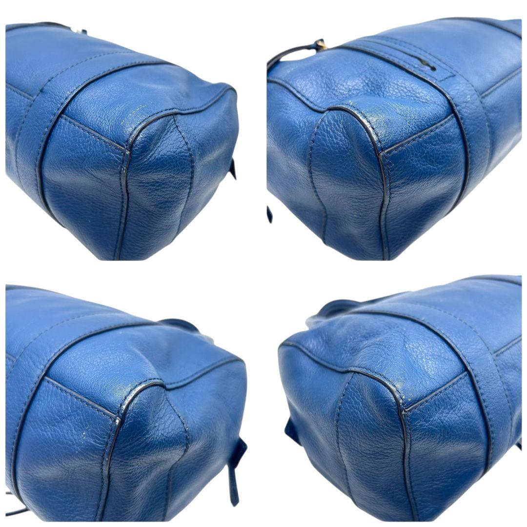 トリーバーチ ハンドバッグ 青 ロゴ 2way 斜め掛け可 レザー 本革 自立可 ショルダーバッグ トートバッグ ドーム型 ブルー ゴールド金具 ロゴプレート TORY BURCH E5 上品 高級感