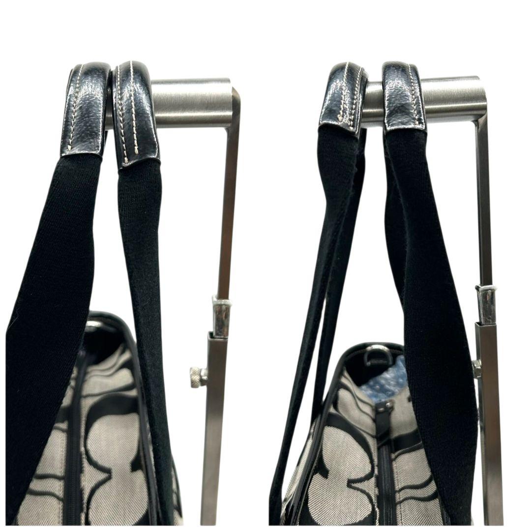 COACH コーチ トートバッグ ブラック 黒 グレー シグネチャー 2WAY キャンバス レザー 本革 ハンドバッグ ショルダーバッグ 斜め掛け可 肩掛け可 シルバー金具 チャーム付き ロゴタグ s87 18855