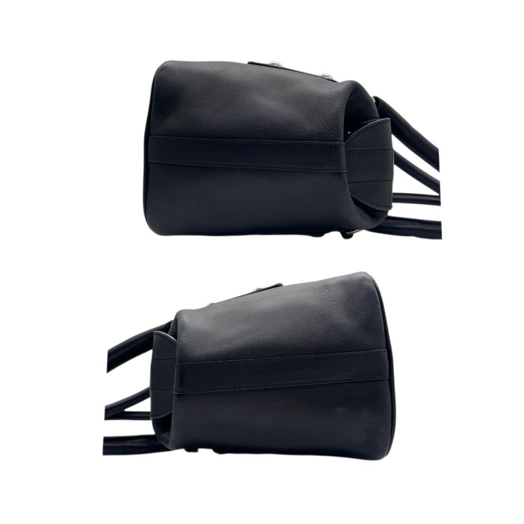 バリー ハンドバッグ 黒 レザー 本革 ワンショルダー トートバッグ ターンロック シルバー金具 スタッズ 肩掛け可 肩かけ可 ブラック BALLY u12 上品 高級感