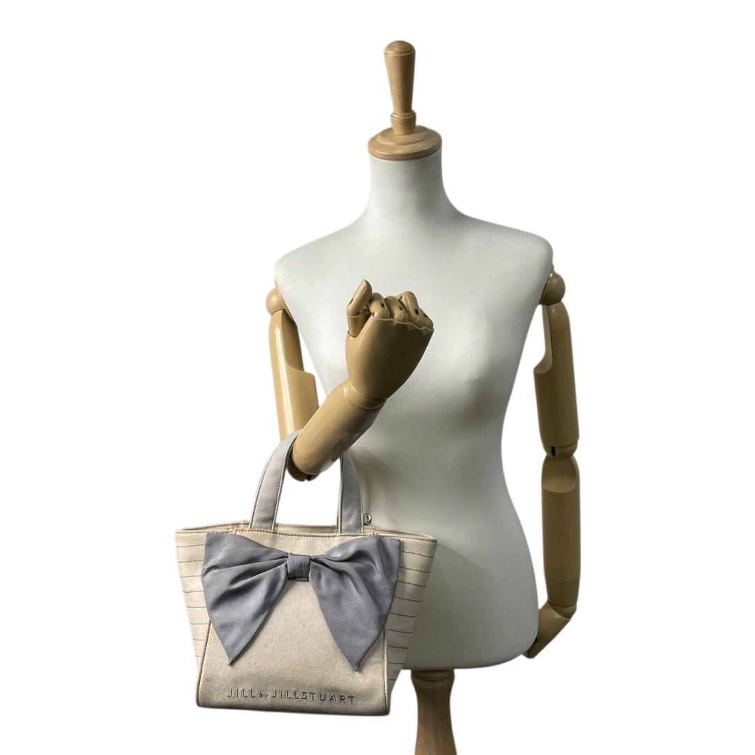ジルスチュアート ハンドバッグ アイボリー リボン ストライプ トートバッグ キャンバス ロゴ s10 JILLSTUART 上品 かわいい レディース バッグ