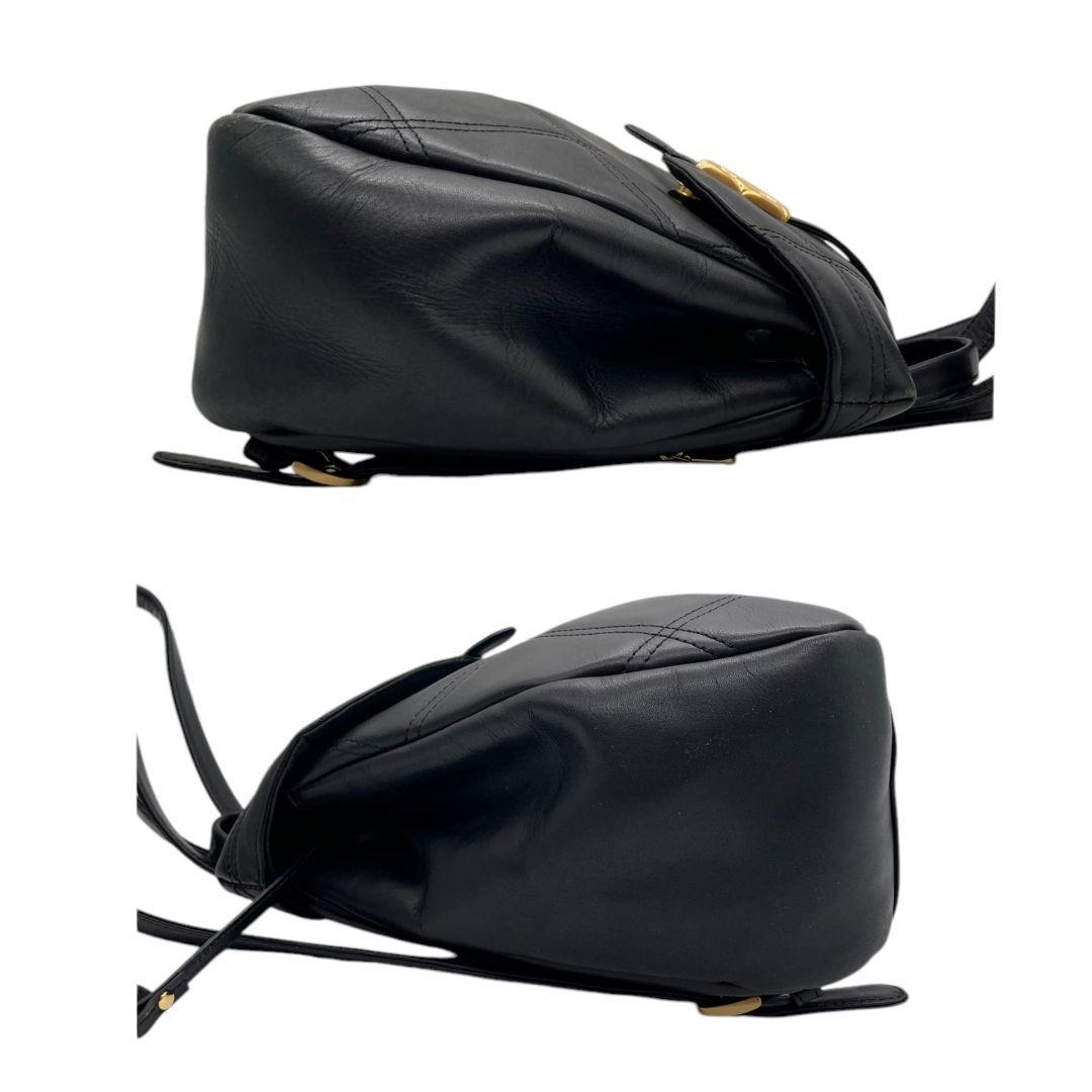 美品 マリクレール リュック 黒 キルティング レザー フラップ ブラック ゴールド金具 marie claire 本革 レディース バッグ