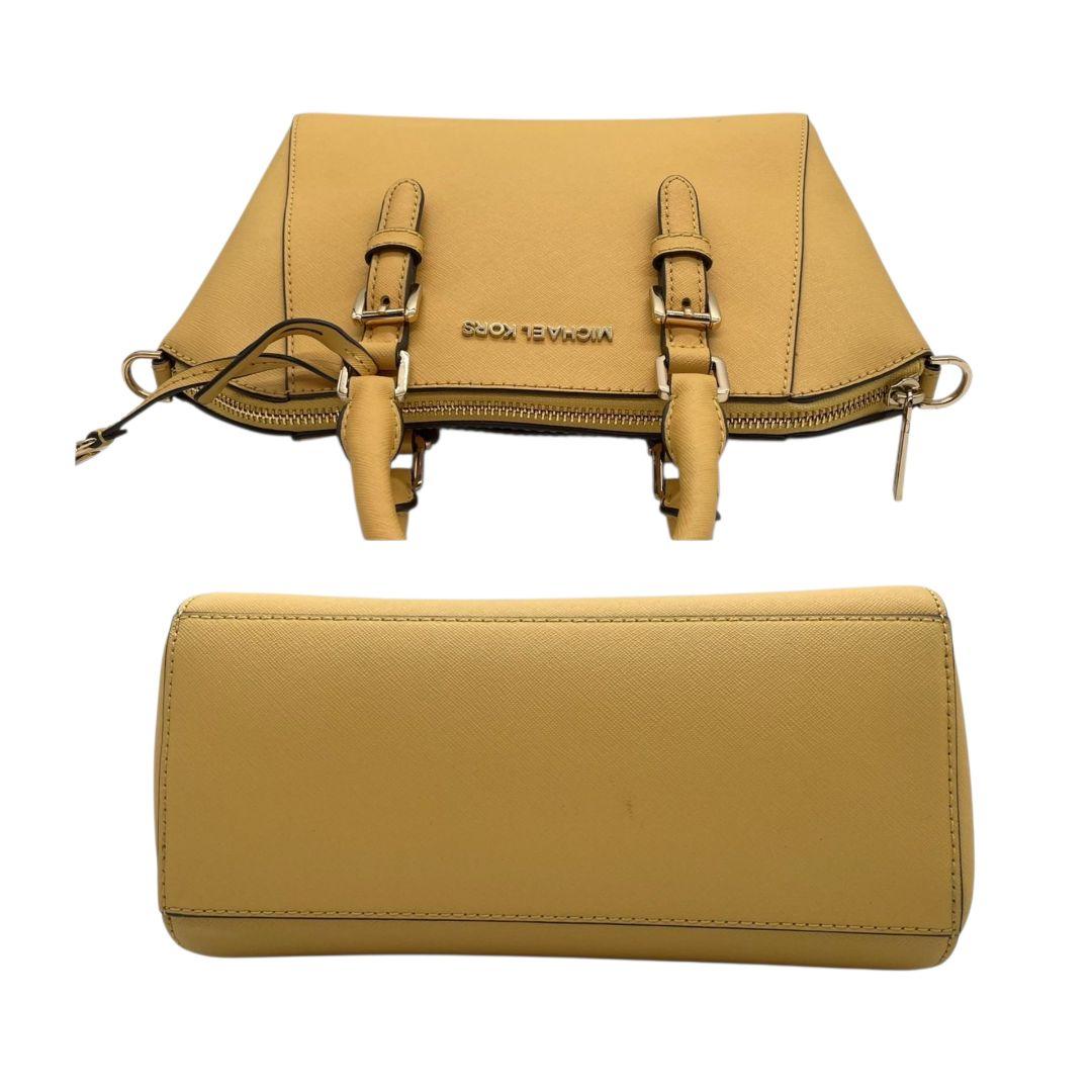 美品　マイケルコース　ハンドバッグ　黄　ロゴ　2way　斜め掛け可　レザー　u10　本革　トートバッグ　ショルダーバッグ　イエロー　ゴールド金具　ロゴプレート　ロゴチャーム　MICHAEL KORS