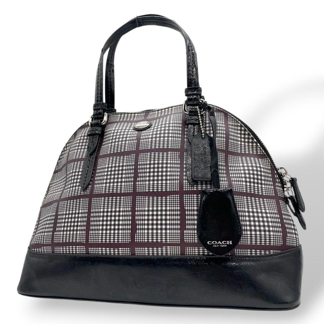美品 コーチ ハンドバッグ 黒 チェック 総柄 PVC レザー 本革 T1 トートバッグ COACH シルバー金具 ロゴプレート ロゴタグ 自立可 F32841 ブラック ホワイト