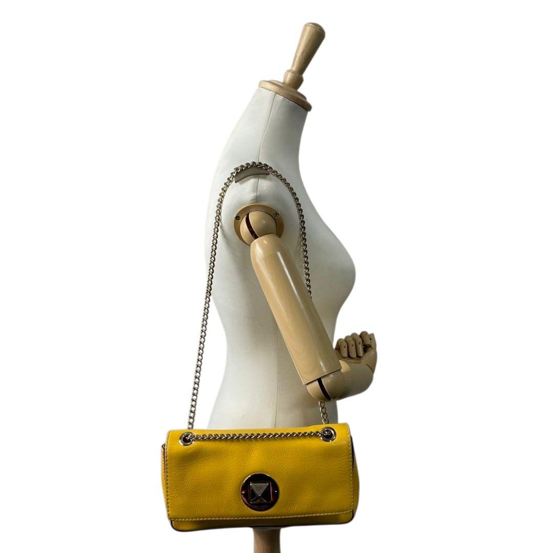 ケイトスペード ショルダーバッグ 黄 チェーン フラップ ターンロック 本革 s11 レザー イエロー シルバー金具 ロゴプレート kate spade