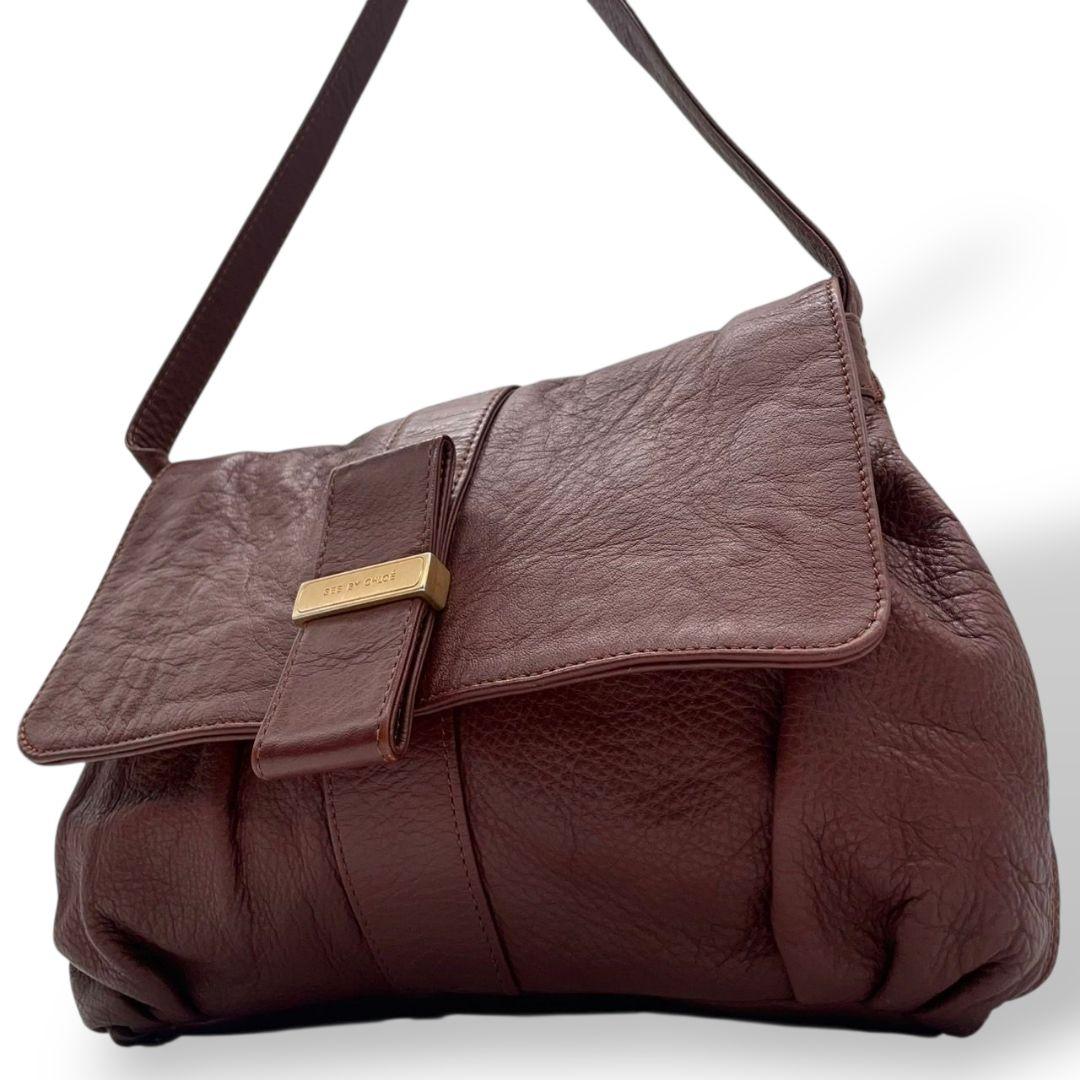 シーバイクロエ ショルダーバッグ 茶 フラップ レザー s69 斜め掛け可 ロゴプレート 本革 ゴールド金具 ブラウン 01-11-92-65 SEE BY CHLOE