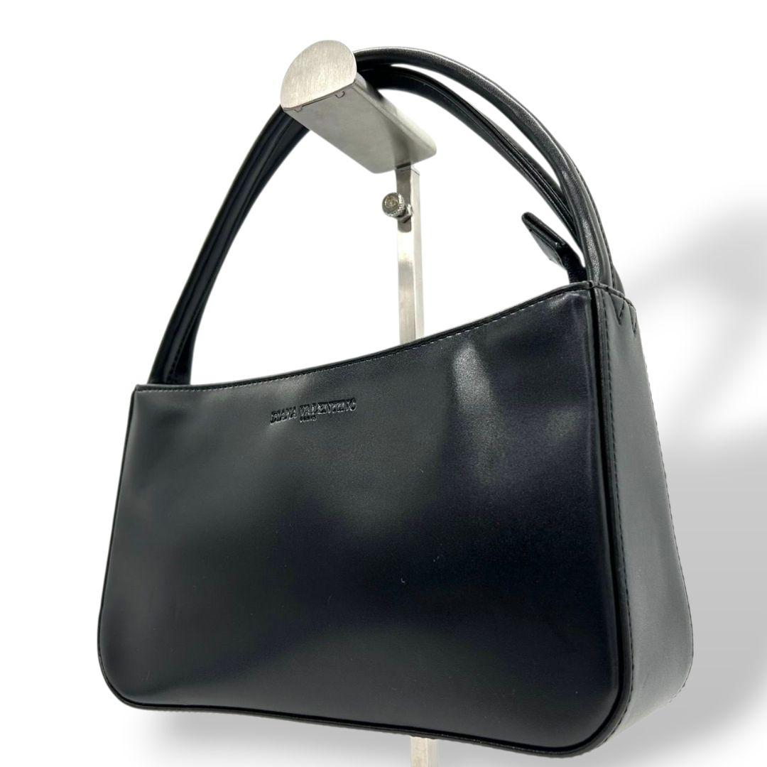 ダイアナバレンチノ　ハンドバッグ　黒　ロゴ　レザー　自立可　本革　s61　トートバッグ　ブラック　ゴールド金具