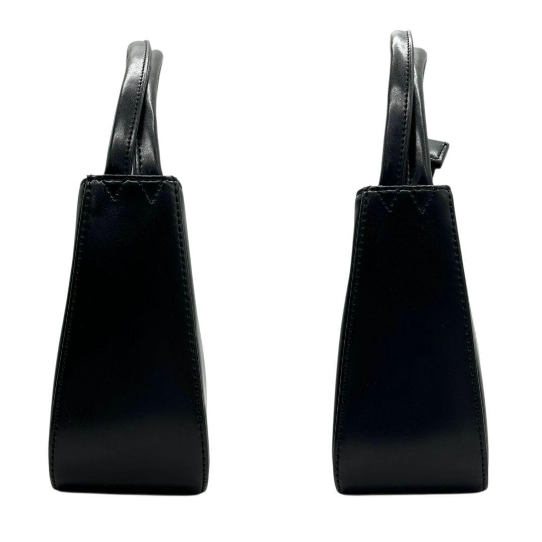 ダイアナバレンチノ　ハンドバッグ　黒　ロゴ　レザー　自立可　本革　s61　トートバッグ　ブラック　ゴールド金具