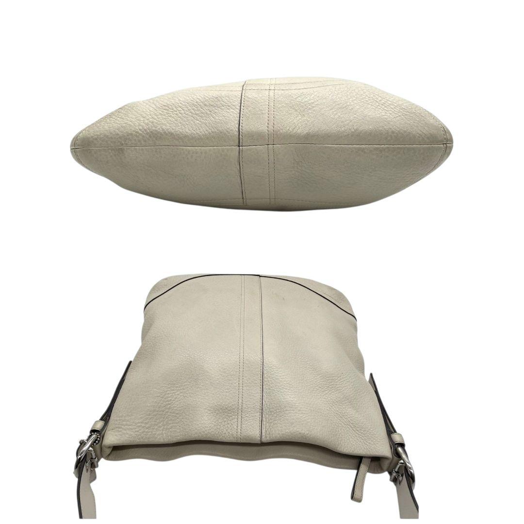 コーチ ショルダーバッグ アイボリー ホーボー 斜め掛け可 レザー u16 A4収納 本革 シルバー金具 ロゴタグ COACH F10940