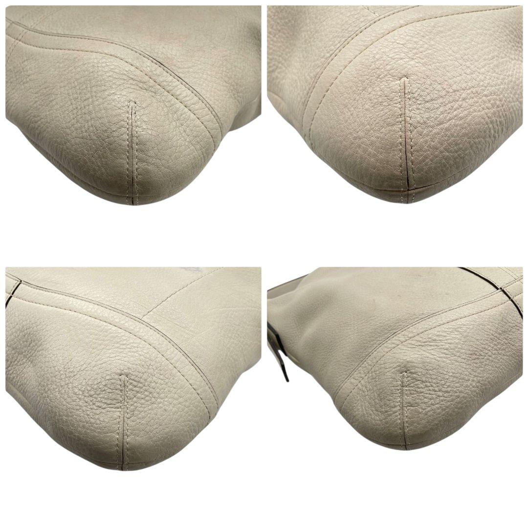 コーチ ショルダーバッグ アイボリー ホーボー 斜め掛け可 レザー u16 A4収納 本革 シルバー金具 ロゴタグ COACH F10940