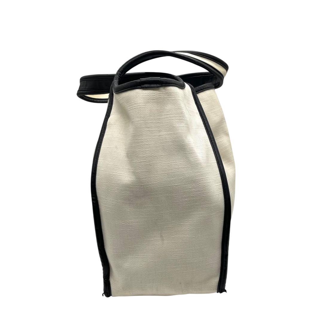 ステラマッカートニー トートバッグ アイボリー パンチングロゴ デカロゴ キャンバス レザー 肩掛け可 ワンショルダー ホワイト 白系 大容量 レディース