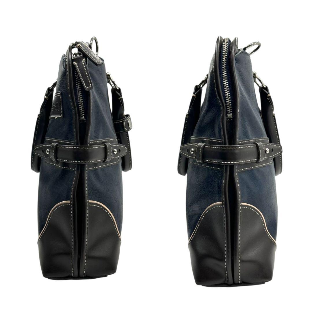 美品 ピーアイディー ビジネスバッグ 紺 ネイビー ブラウン 茶 レザー 本革 2way トートバッグ ハンドバッグ ショルダーバッグ A4収納 自立可 斜め掛け可 ロゴプレート シルバー金具 Pid x