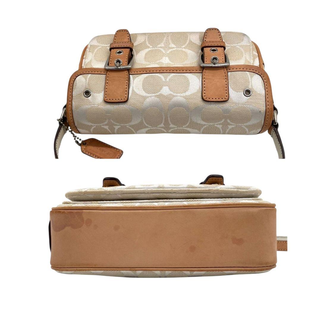 コーチ ショルダーバッグ アイボリー シグネチャー フラップ キャンバス T2 斜め掛け可 レザー 本革 ロゴタグ シルバー金具 6844 ホワイト COACH