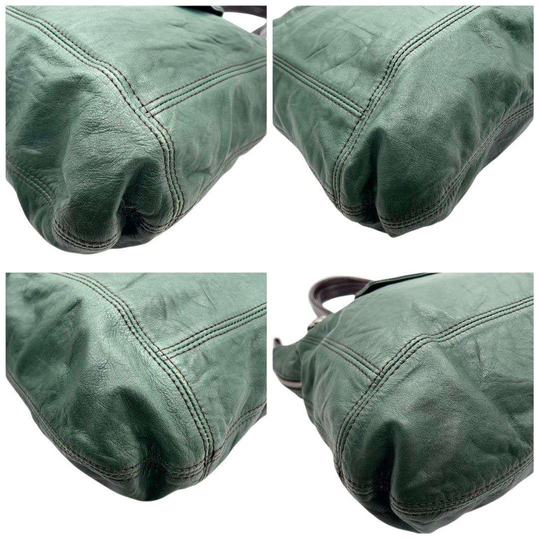 シーバイクロエ トートバッグ 緑 A4収納 ワンショルダー レザー s3 ハンドバッグ 肩掛け可 肩かけ可 本革 グリーン シルバー金具 ロゴプレート チャーム付き SeeByChloe