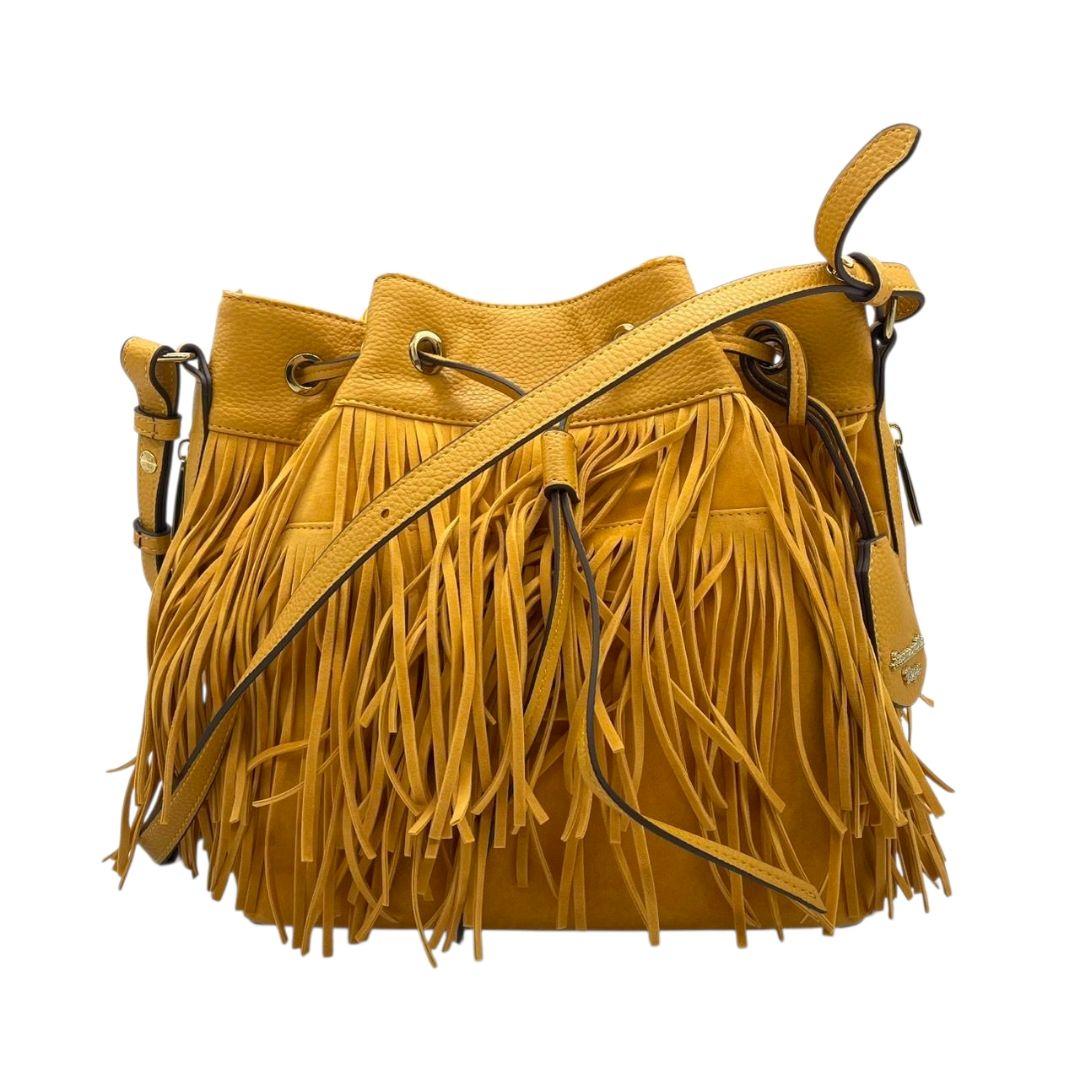 サマンサベガ ショルダーバッグ 黄 イエロー フリンジ 巾着 斜め掛け可 スウェード レザー 本革 ゴールド金具 チャーム付き ロゴ s16 Samantha Vega