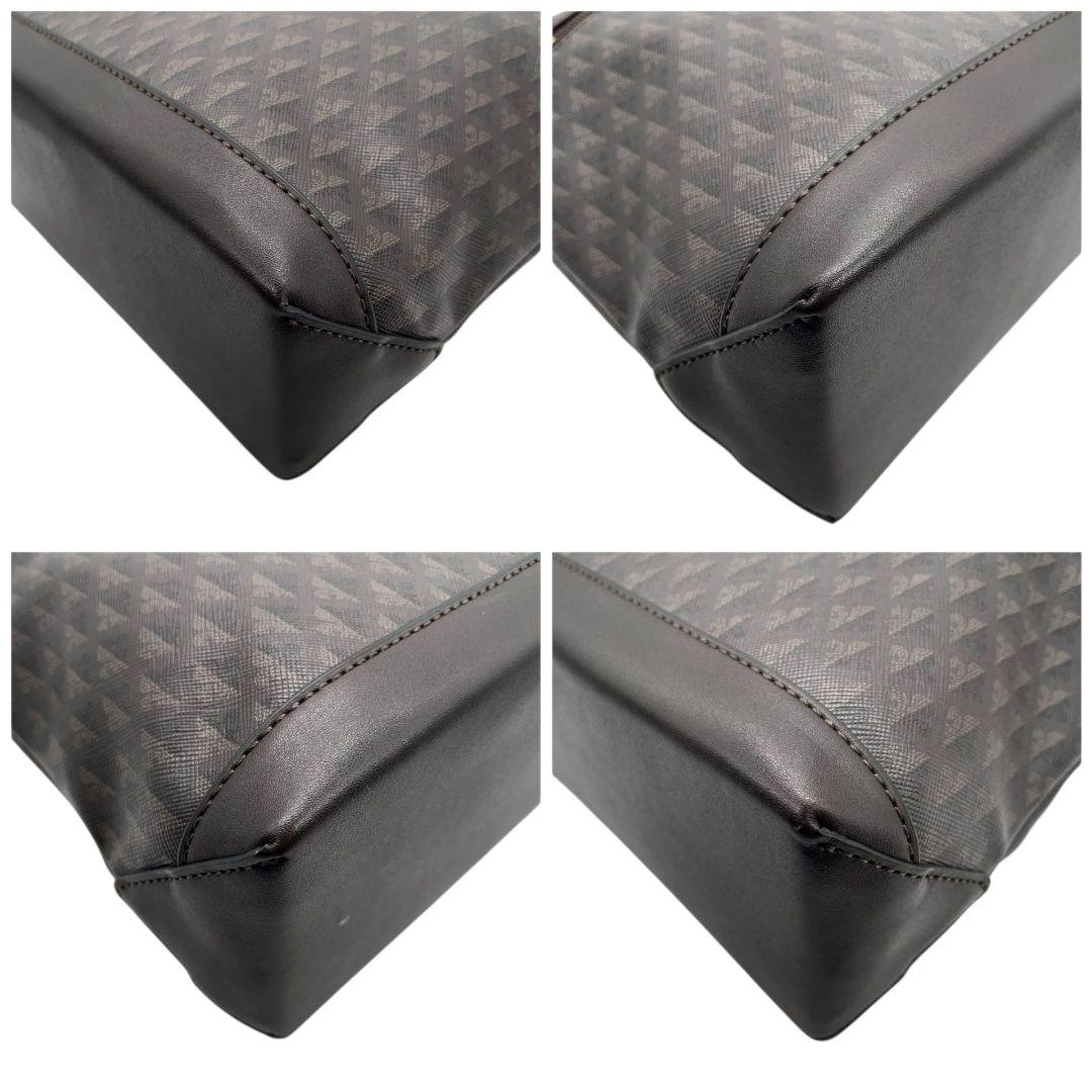 美品 パトリックコックス ショルダーバッグ 茶 総柄 斜め掛け可 レザー u14 本革 ゴールド金具 ロゴ ブラウン PATRICK COX