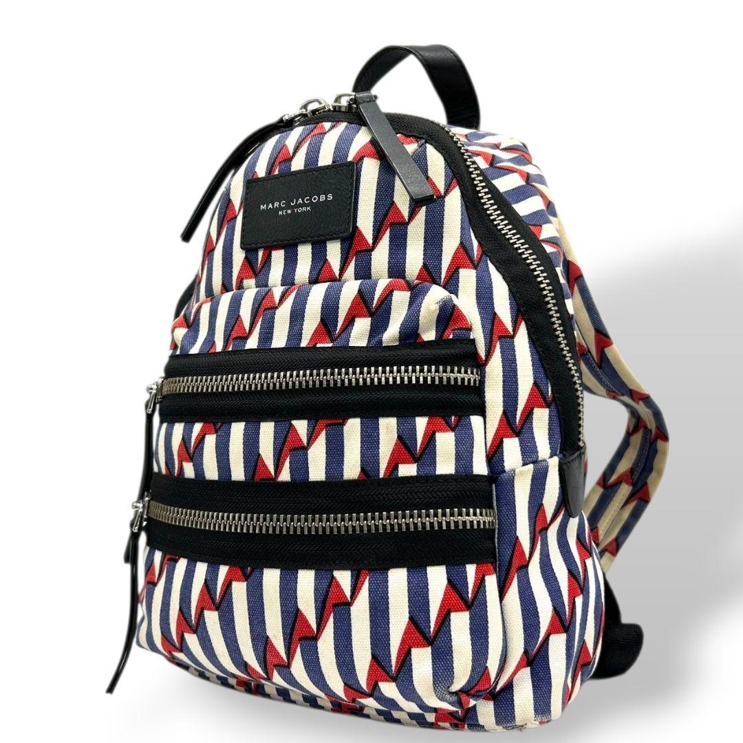 マークジェイコブス バックパック 総柄 ストライプ マルチカラー キャンバス レザー 本革 リュック ロゴプレート シルバー金具 おしゃれ E2 MARC JACOBS