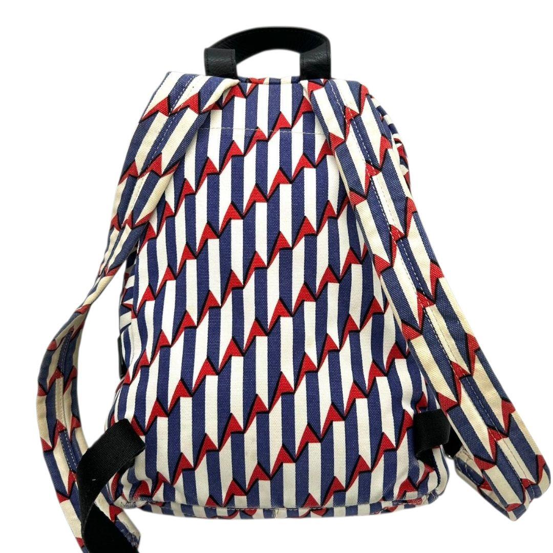 マークジェイコブス バックパック 総柄 ストライプ マルチカラー キャンバス レザー 本革 リュック ロゴプレート シルバー金具 おしゃれ E2 MARC JACOBS