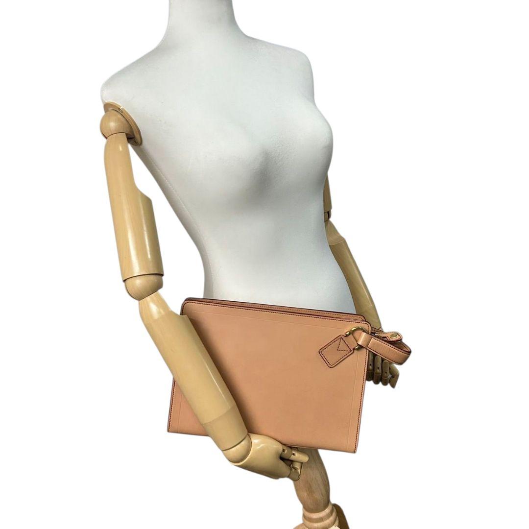 アートウェイ クラッチバッグ 茶 自立可 ARTWAY レザー s20 本革 ブラウン ベージュ ゴールド金具