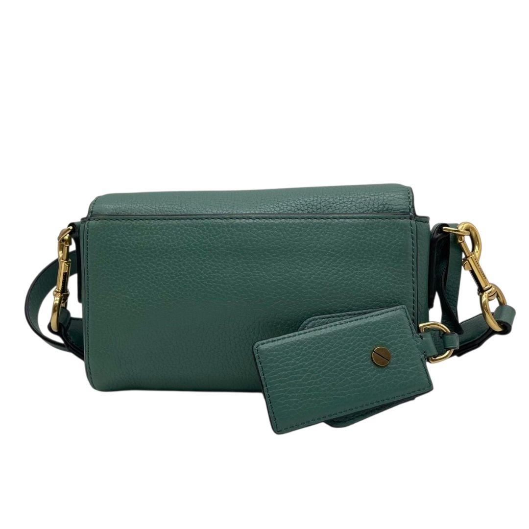 MARC JACOBS マークジェイコブス ショルダーバッグ グリーン 緑 レザー 本革 斜め掛け可 タッセル チャーム ゴールド金具 T4 コンパクト 高級感 レディース