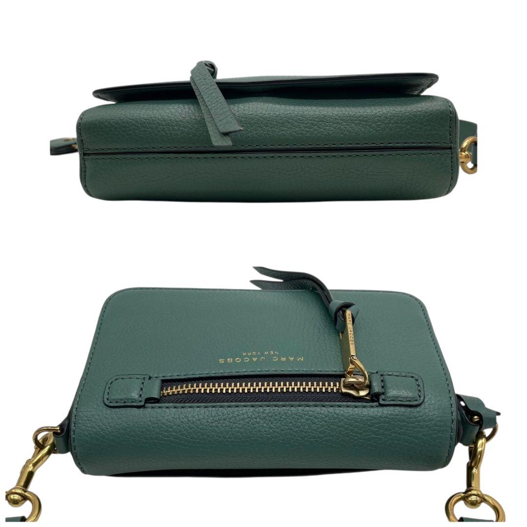 MARC JACOBS マークジェイコブス ショルダーバッグ グリーン 緑 レザー 本革 斜め掛け可 タッセル チャーム ゴールド金具 T4 コンパクト 高級感 レディース