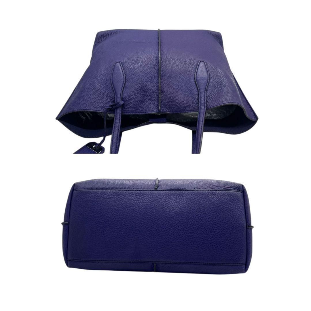 トッズ TOD'S トートバッグ パープル レザー シボ革 本革 ハンドバッグ ワンショルダー A4収納 肩掛け可 ロゴチャーム 上品 おしゃれ ヴィンテージ u2