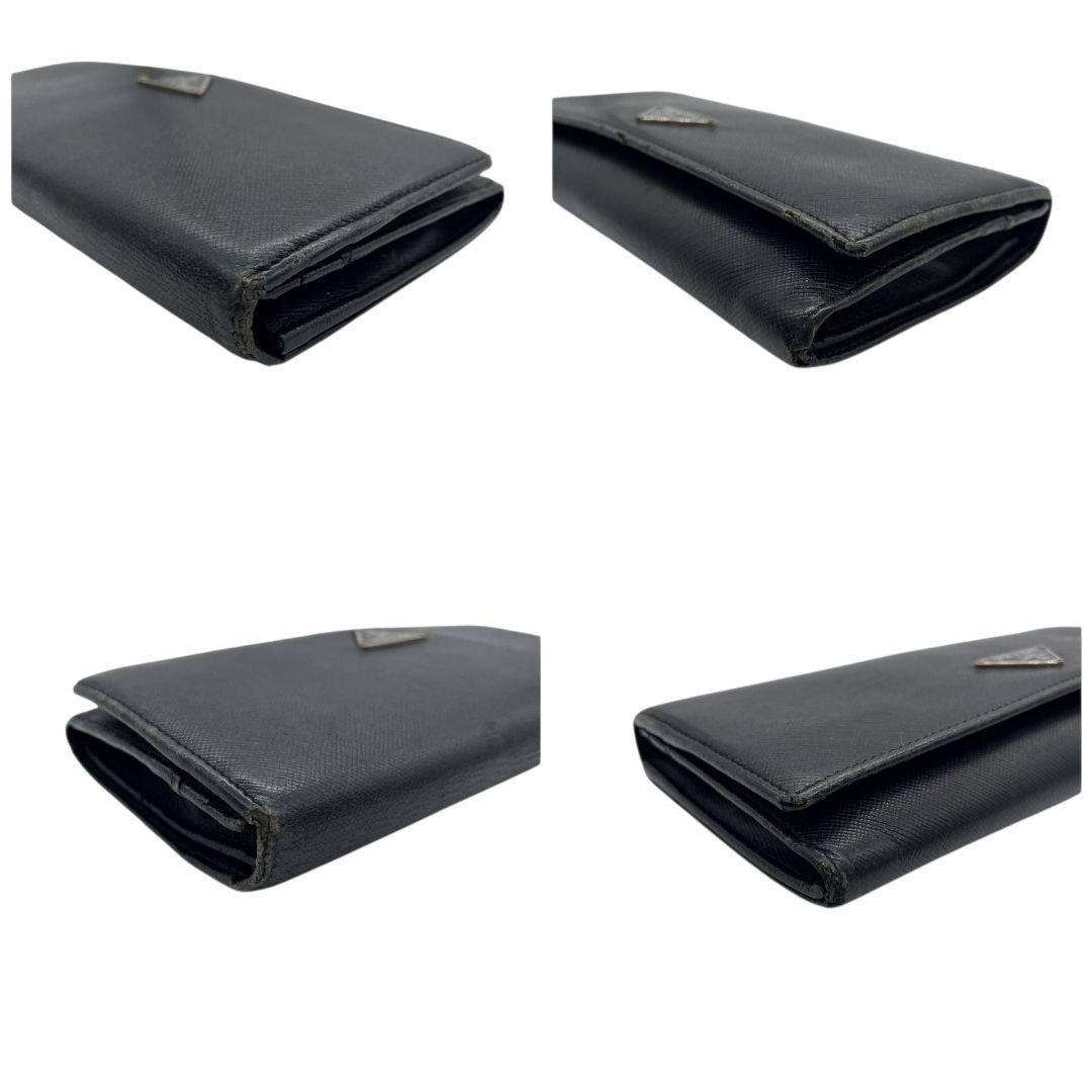 プラダ 長財布 黒 ブラック サフィアーノ レザー 本革 フラップ 三角ロゴプレート シルバー金具 ロゴ 高級感 シンプル 上品 PRADA W1