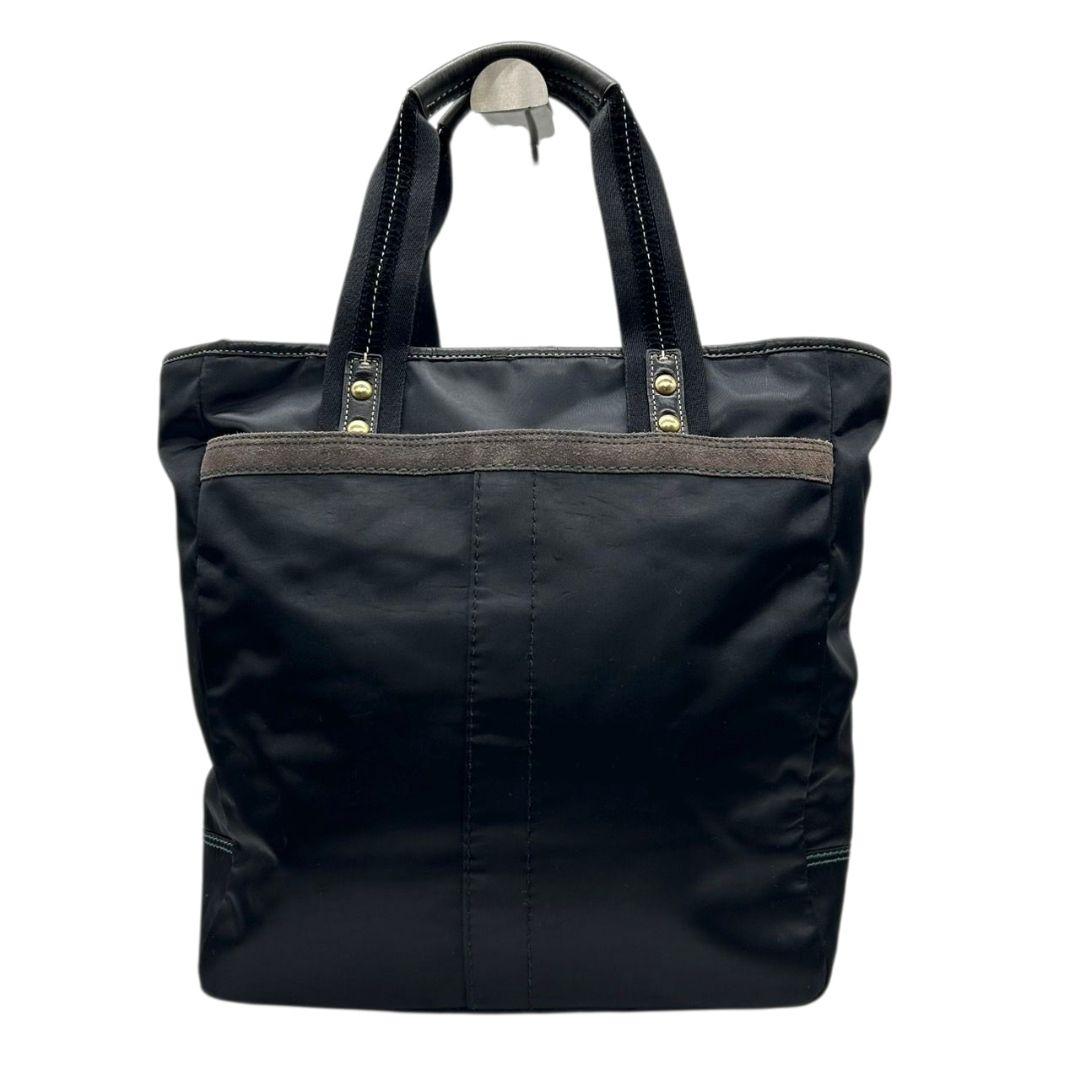 コーチ トートバッグ 黒 ワンショルダー チャーム付き ナイロン A4収納 s23 ハンドバッグ 肩掛け可 レザー 本革 ブラック COACH 10101