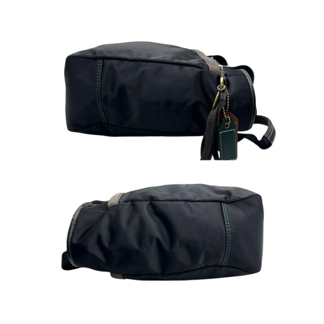 コーチ トートバッグ 黒 ワンショルダー チャーム付き ナイロン A4収納 s23 ハンドバッグ 肩掛け可 レザー 本革 ブラック COACH 10101