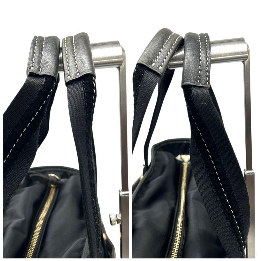 コーチ トートバッグ 黒 ワンショルダー チャーム付き ナイロン A4収納 s23 ハンドバッグ 肩掛け可 レザー 本革 ブラック COACH 10101