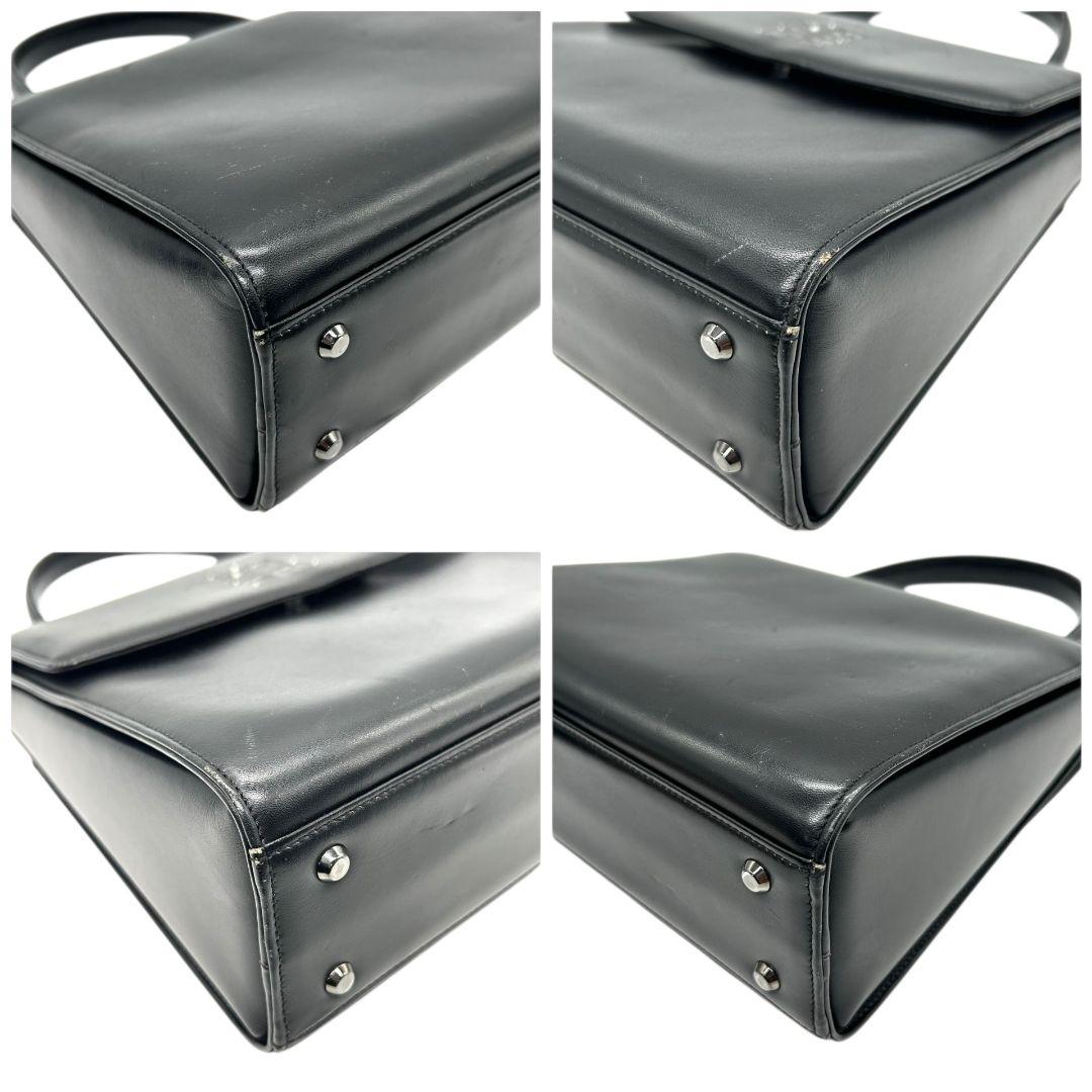 ジバンシィ GIVENCHY ハンドバッグ トートバッグ 黒 ブラック レザー 本革 4Gロゴ フラップ ロゴプレート 自立可 シルバー金具 レディース