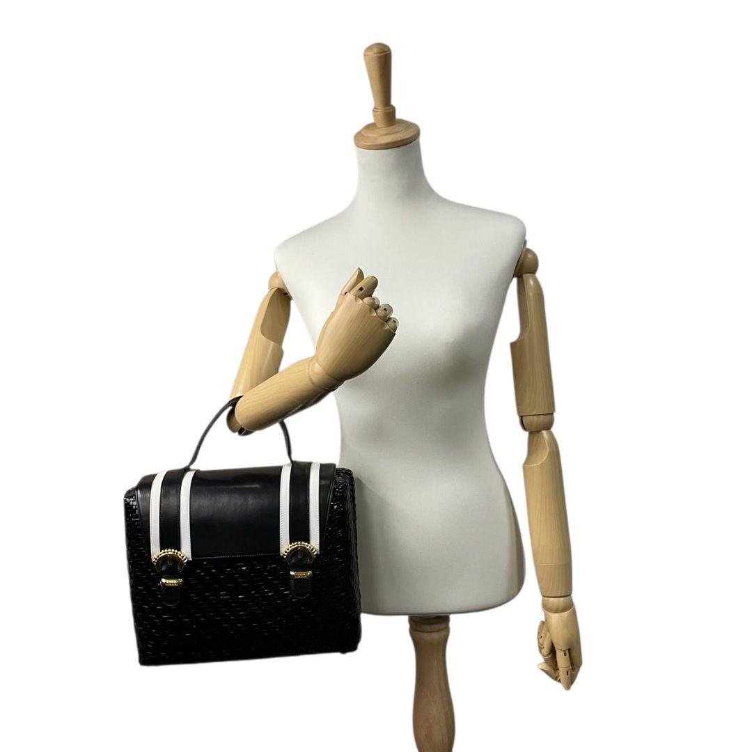 ロド ハンドバッグ 黒 白 編み込み カゴバッグ バイカラー トートバッグ レザー 本革 自立可 ゴールド金具 ロゴプレート RODO