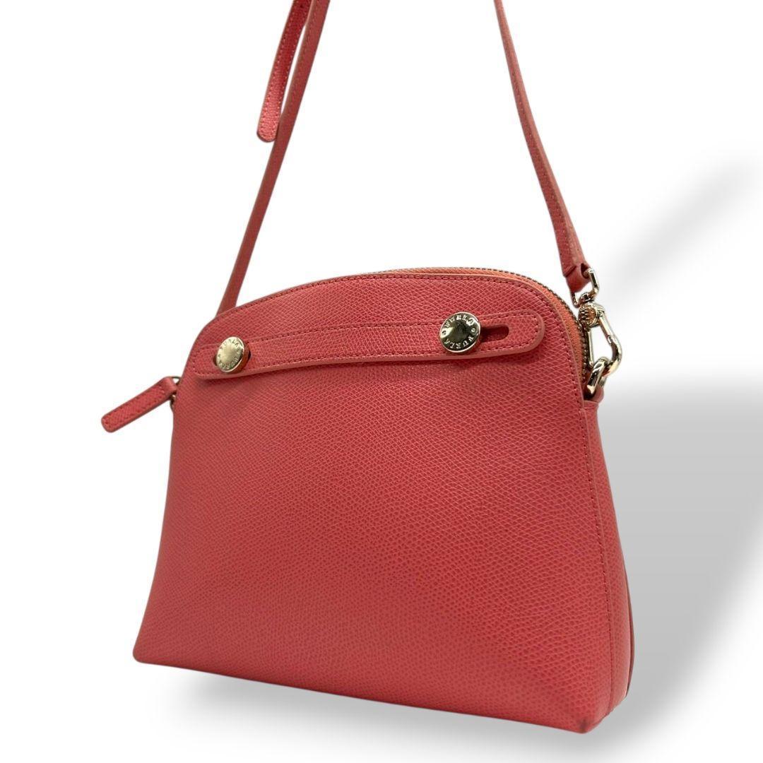 フルラ FURLA ショルダーバッグ 斜め掛け可 レッド コーラル レザー 本革 ロゴプレート ゴールド金具 s74 レディース