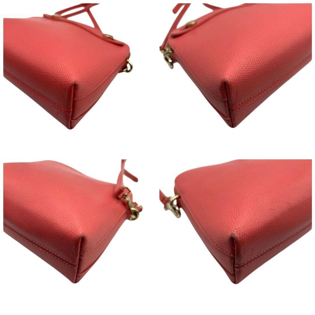 フルラ FURLA ショルダーバッグ 斜め掛け可 レッド コーラル レザー 本革 ロゴプレート ゴールド金具 s74 レディース