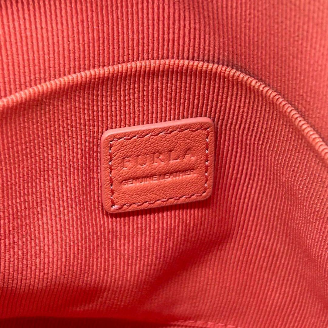 フルラ FURLA ショルダーバッグ 斜め掛け可 レッド コーラル レザー 本革 ロゴプレート ゴールド金具 s74 レディース