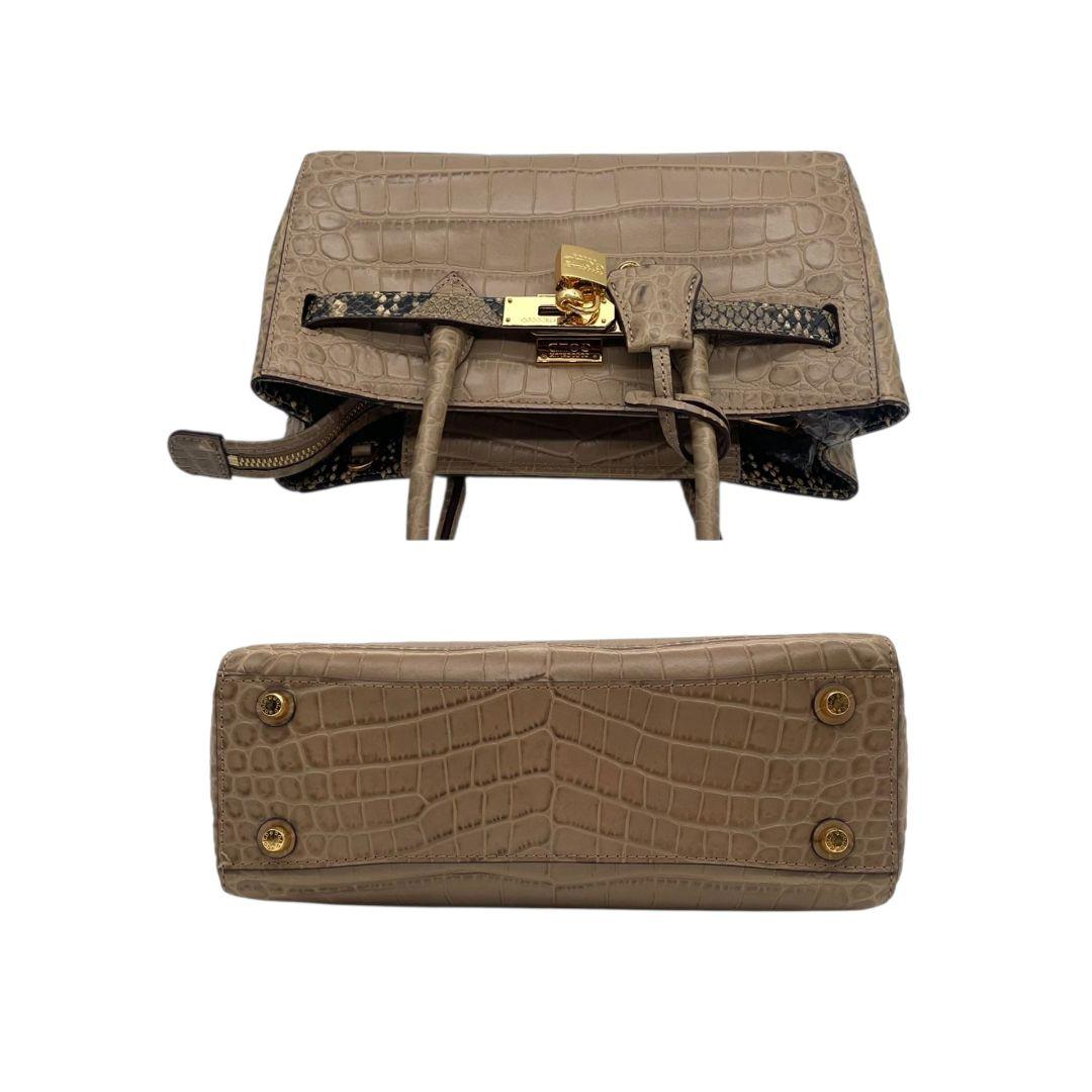 極美品　ココセリュックスゴールド　ハンドバッグ　ベージュ　型押しレザー　2way　トートバッグ　ショルダーバッグ　斜め掛け可　南京錠付き　本革　鍵付き　ロゴプレート　ゴールド金具