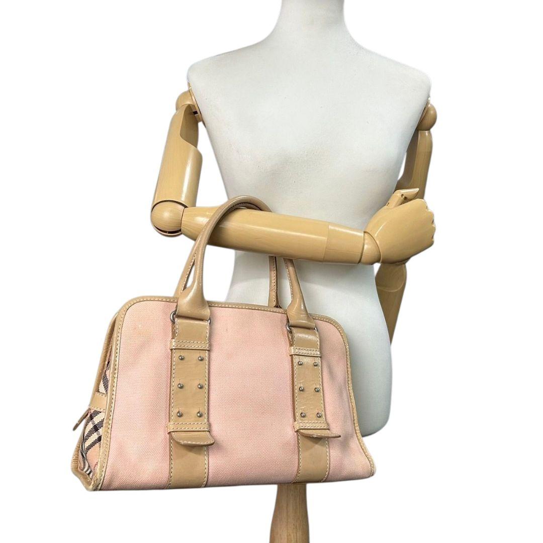 バーバリー　ハンドバッグ　ピンク　ノバチェック　ブルーレーベル　キャンバス　s51　トートバッグ　ベージュ　シルバー金具　自立可　スタッズ　レザー　本革　BURBERRY