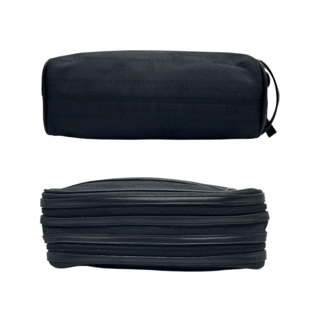 GIANNI VERSACE ジャンニヴェルサーチ セカンドバッグ クラッチ 黒 ブラック メデューサ 総柄 ナイロン ロゴ 自立可 シルバー金具 ブランドロゴ U9