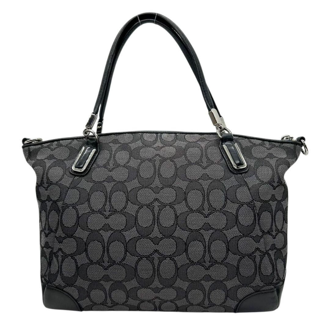 美品 コーチ ハンドバッグ 黒 ブラック シグネチャー 2way キャンバス レザー ショルダーバッグ トートバッグ 斜め掛け可 シルバー金具 ロゴタグ COACH 33737 T5