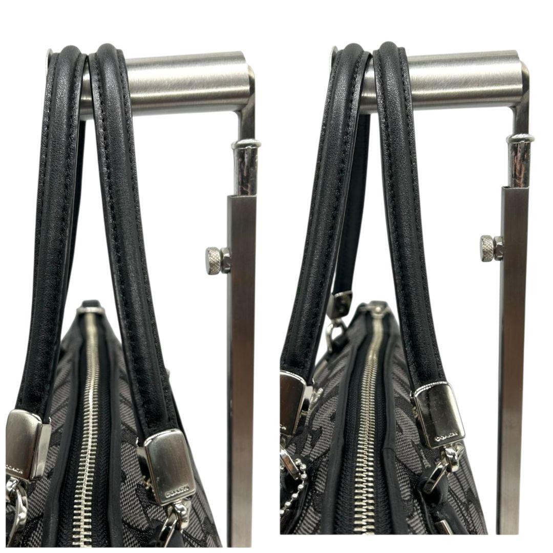 美品 コーチ ハンドバッグ 黒 ブラック シグネチャー 2way キャンバス レザー ショルダーバッグ トートバッグ 斜め掛け可 シルバー金具 ロゴタグ COACH 33737 T5