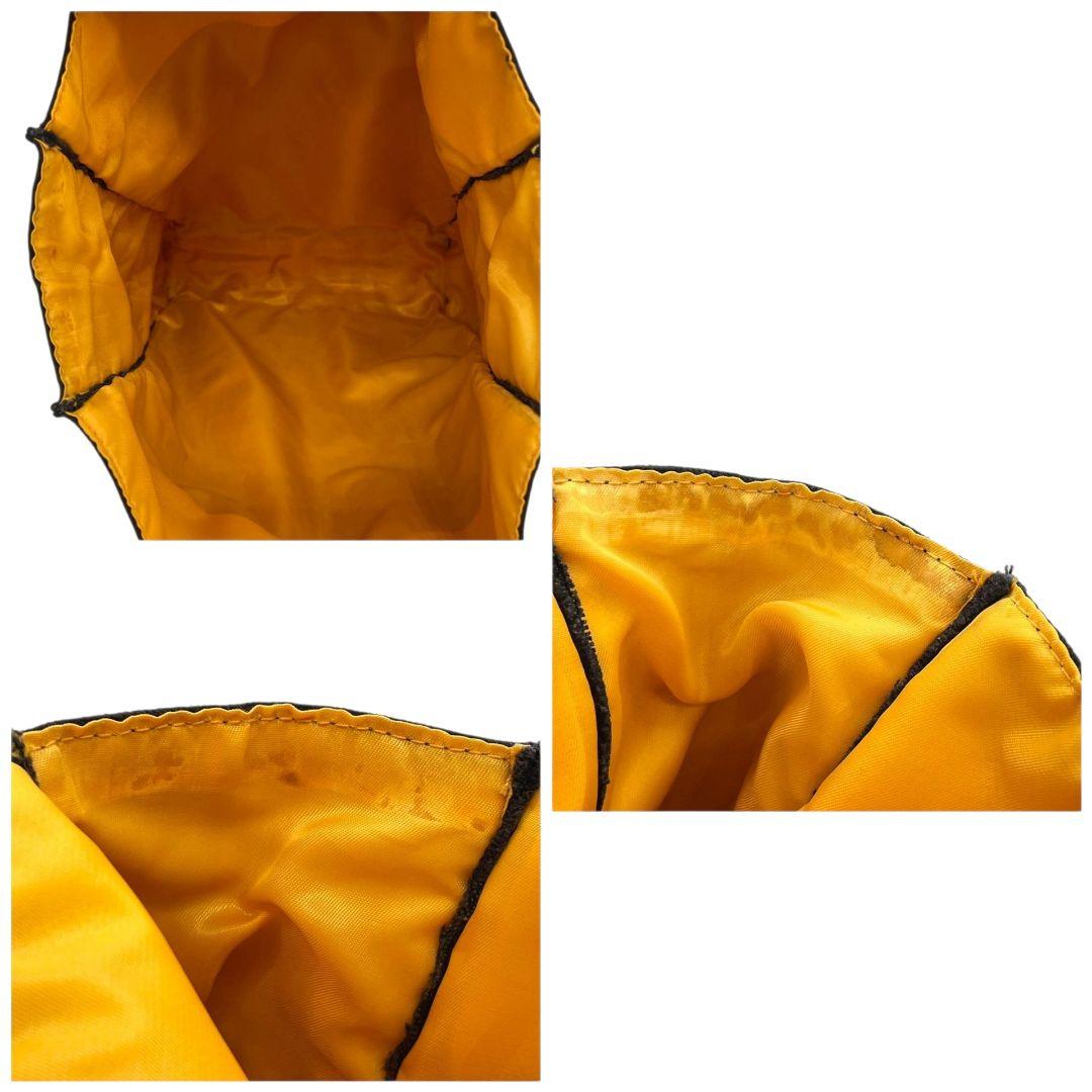 フェンディ FENDI トートバッグ デカロゴ スタッズ ワンショルダー ブラック 黒 キャンバス レザー A4収納可 肩掛け可 ハンドバッグ 本革 ヴィンテージ T1