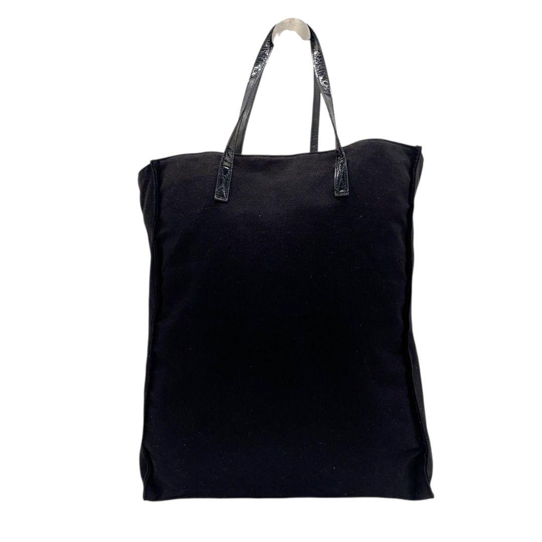 フェンディ FENDI トートバッグ デカロゴ スタッズ ワンショルダー ブラック 黒 キャンバス レザー A4収納可 肩掛け可 ハンドバッグ 本革 ヴィンテージ T1