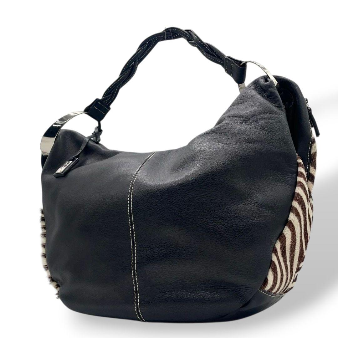 カネマツ ハンドバッグ 黒 ブラック ゼブラ柄 アニマル柄 ハラコ レザー 本革 トートバッグ ブラウン ホワイト シルバー金具 ロゴタグ ステッチ Kanematsu T5