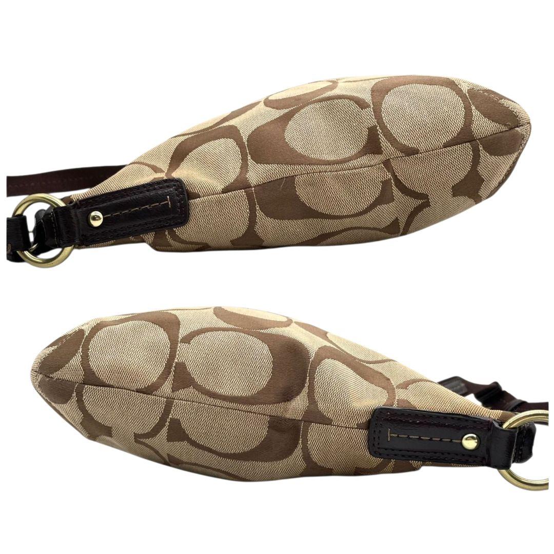 コーチ ショルダーバッグ 茶 ブラウン シグネチャー 斜め掛け可 キャンバス パテントレザー 本革 ロゴタグ ロゴプレート ゴールド金具 F21905 COACH おしゃれ 通勤 通学