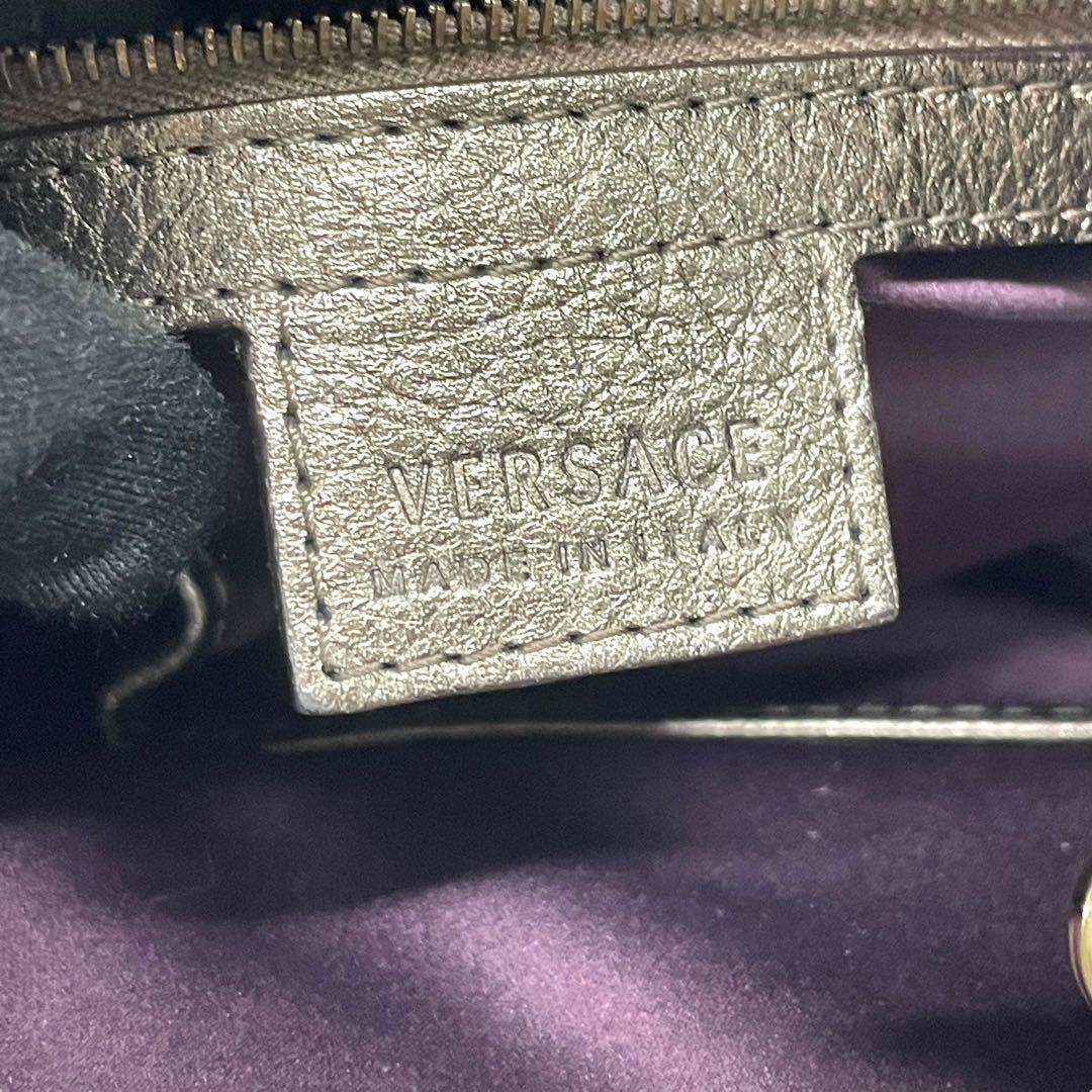 ヴェルサーチ トートバッグ グレー シルバー ブロンズ グラデーションカラー 編み込み レザー T5 肩掛け ワンショルダーバッグ ハンドバッグ ゴールド金具 ロゴ刻印 VERSACE