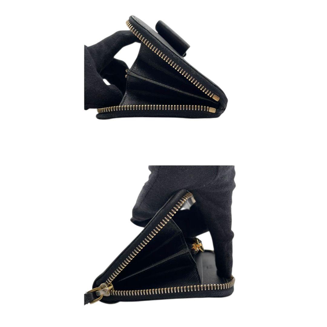 美品 プラダ 長財布 ブラック 黒 リボン サフィアーノ レザー 本革 ラウンドファスナー ラウンドジップ ゴールド金具 ロゴ PRADA W1