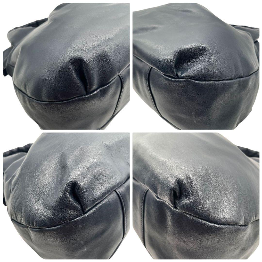 アタオ ハンドバッグ 2way 紺 エミュ レザー ギャザー A4収納 斜め掛け可 ゴールド金具 ロゴプレート 自立可 ATAO ショルダーバッグ トートバッグ